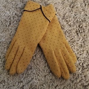 Polka Dot Gloves